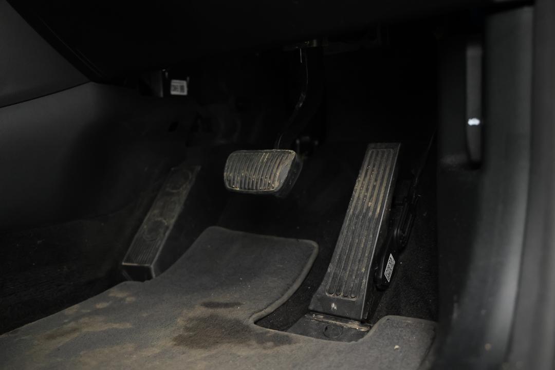 2021 Hyundai Tucson (FWD), Automatic, 80901 km, Utility Switches/Buttons