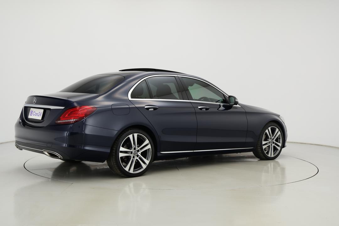 2018 Mercedes-benz C300 C300, Automatic, 82554 km, Right Back Diagonal (45- Degree) View