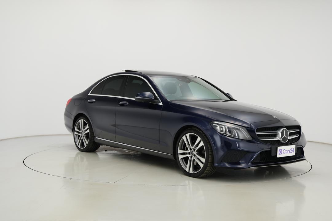 2018 Mercedes-benz C300 C300, Automatic, 82554 km, Right Front Diagonal (45- Degree) View
