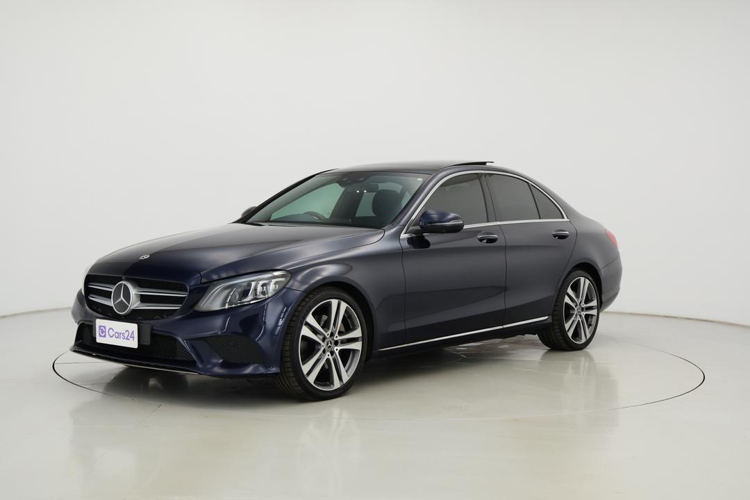 2018 Mercedes-benz C300 C300, Automatic, 82554 km, Left Front Diagonal (45- Degree) View