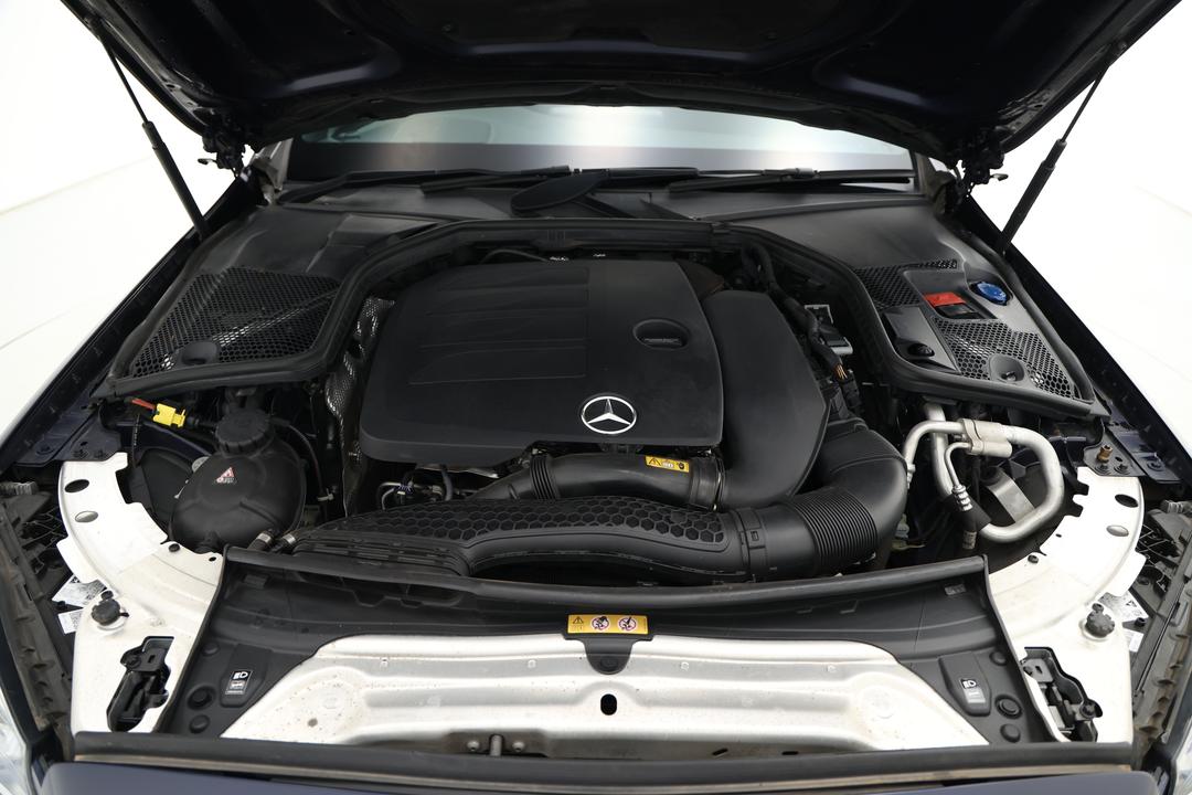 2018 Mercedes-benz C300 C300, Automatic, 82554 km, Open Bonnet (Engine)