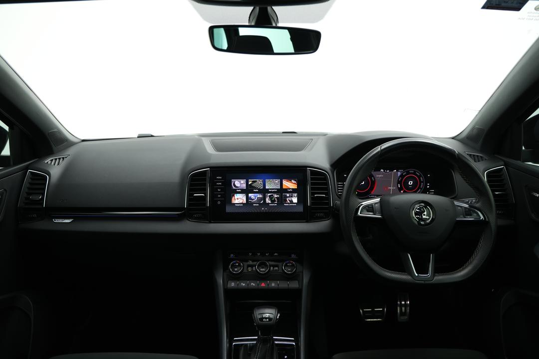 2020 SKODA Karoq 140tsi Sportline (4x4), Automatic, 61427 km, Dashboard View