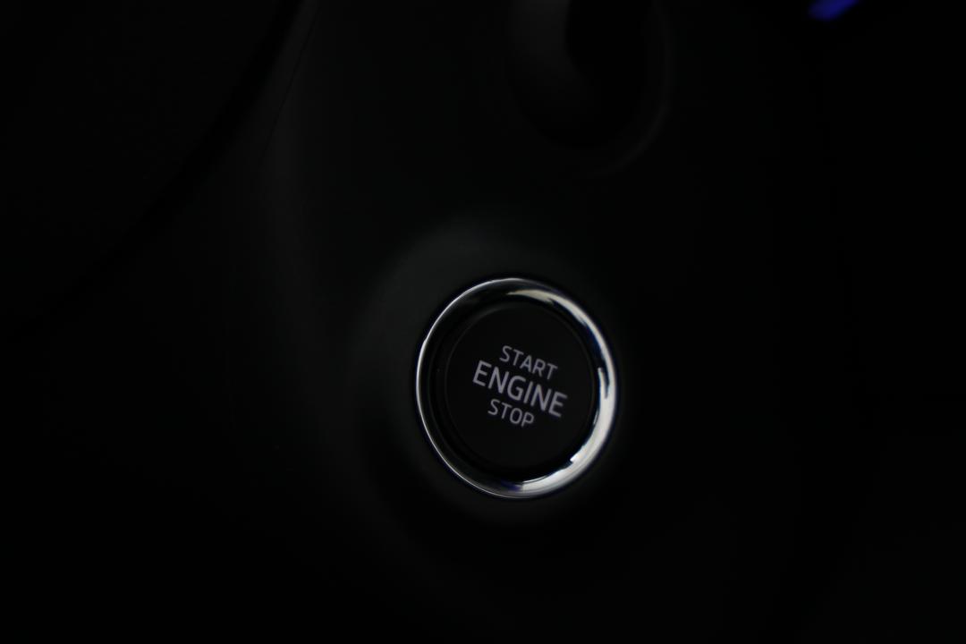 2020 SKODA Karoq 140tsi Sportline (4x4), Automatic, 61427 km, Pedals and Footmat