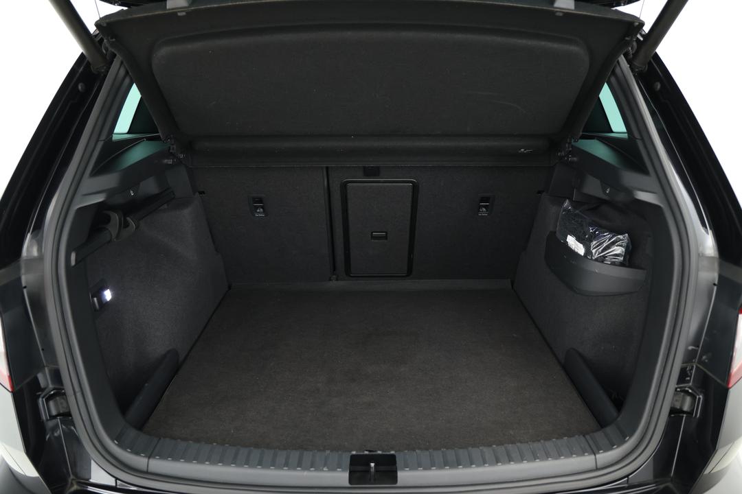 2020 SKODA Karoq 140tsi Sportline (4x4), Automatic, 61427 km, Boot Inside View