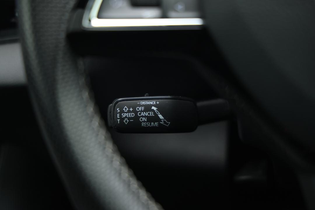 2020 SKODA Karoq 140tsi Sportline (4x4), Automatic, 61427 km, On-Roof Controls/Sunglass holder