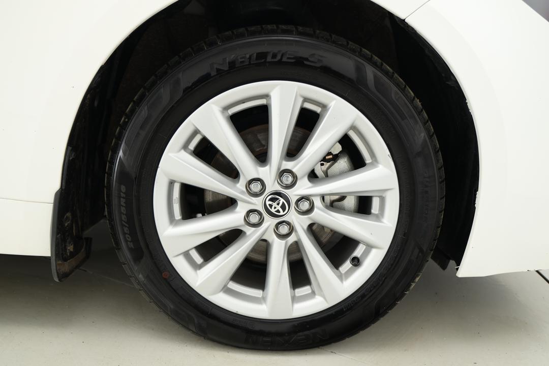 2024 Toyota Corolla Ascent Sport + Conv Pk Hybrid, Automatic, 42961 km, Right Front Wheel