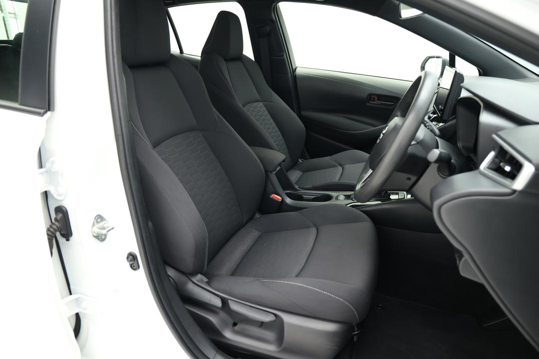 2024 Toyota Corolla Ascent Sport + Conv Pk Hybrid, Automatic, 42961 km, Right Side Front Door Cabin View