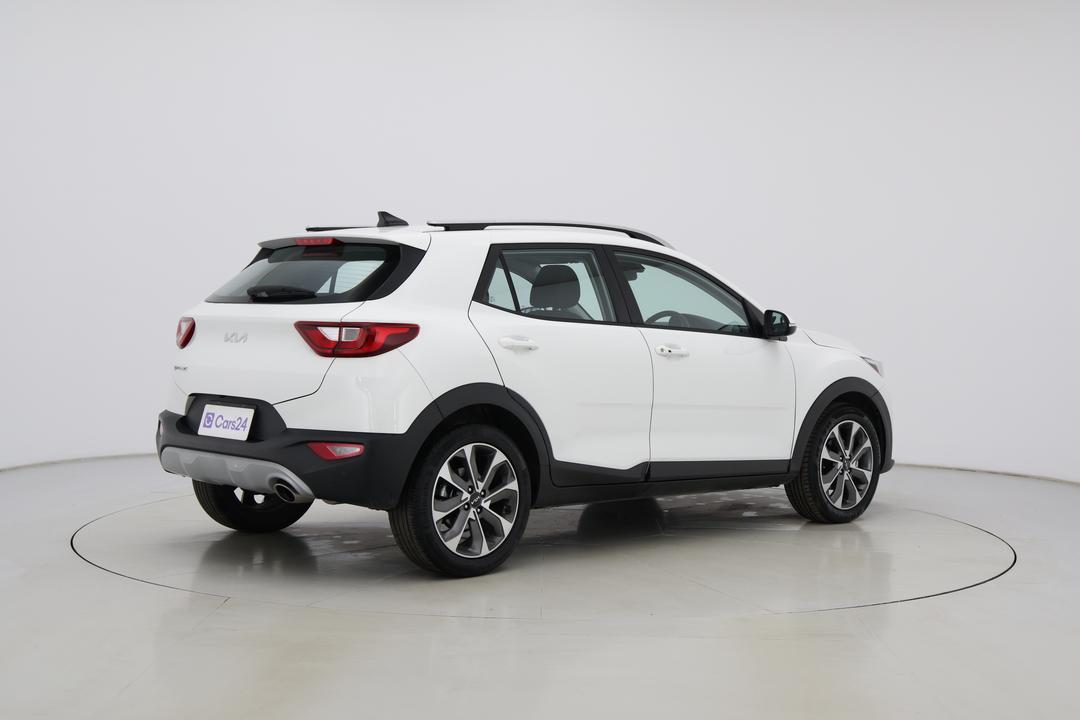2022 Kia Stonic Sport, Automatic, 64001 km, Right Back Diagonal (45- Degree) View