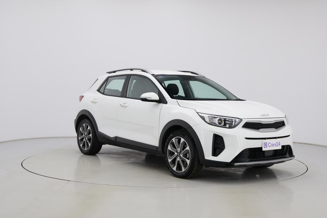 2022 Kia Stonic Sport, Automatic, 64001 km, Right Front Diagonal (45- Degree) View
