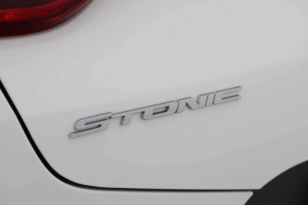 2022 Kia Stonic Sport, Automatic, 64001 km, Badge (Boot Left Side)