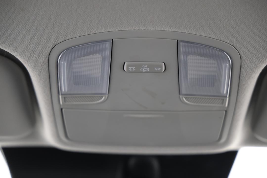 2022 Kia Stonic Sport, Automatic, 64001 km, On-Roof Controls/Sunglass holder