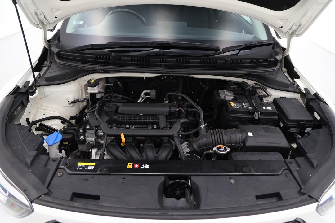 2022 Kia Stonic Sport, Automatic, 64001 km, Open Bonnet (Engine)