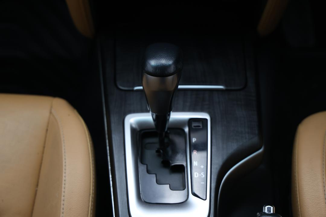 2021 Toyota Fortuner Crusade, Automatic, 92699 km, Handbrake