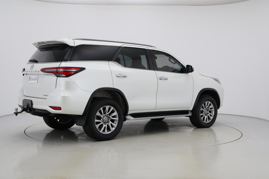 2021 Toyota Fortuner Crusade, Automatic, 92699 km, Right Back Diagonal (45- Degree) View