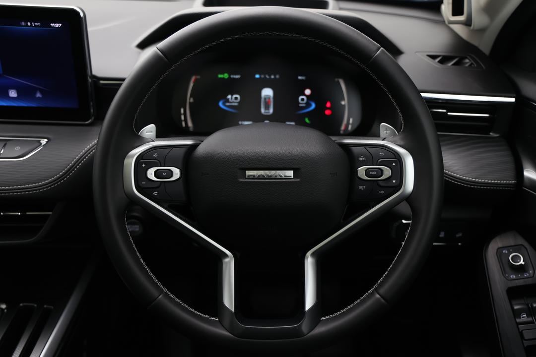 2025 GWM Haval Jolion Ultra, Automatic, 11886 km, Steering Wheel Close-up