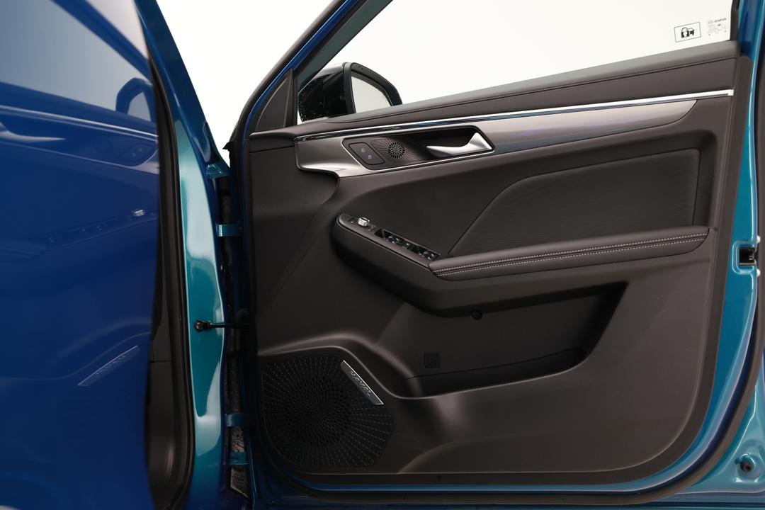 2025 GWM Haval Jolion Ultra, Automatic, 11886 km, Speaker View