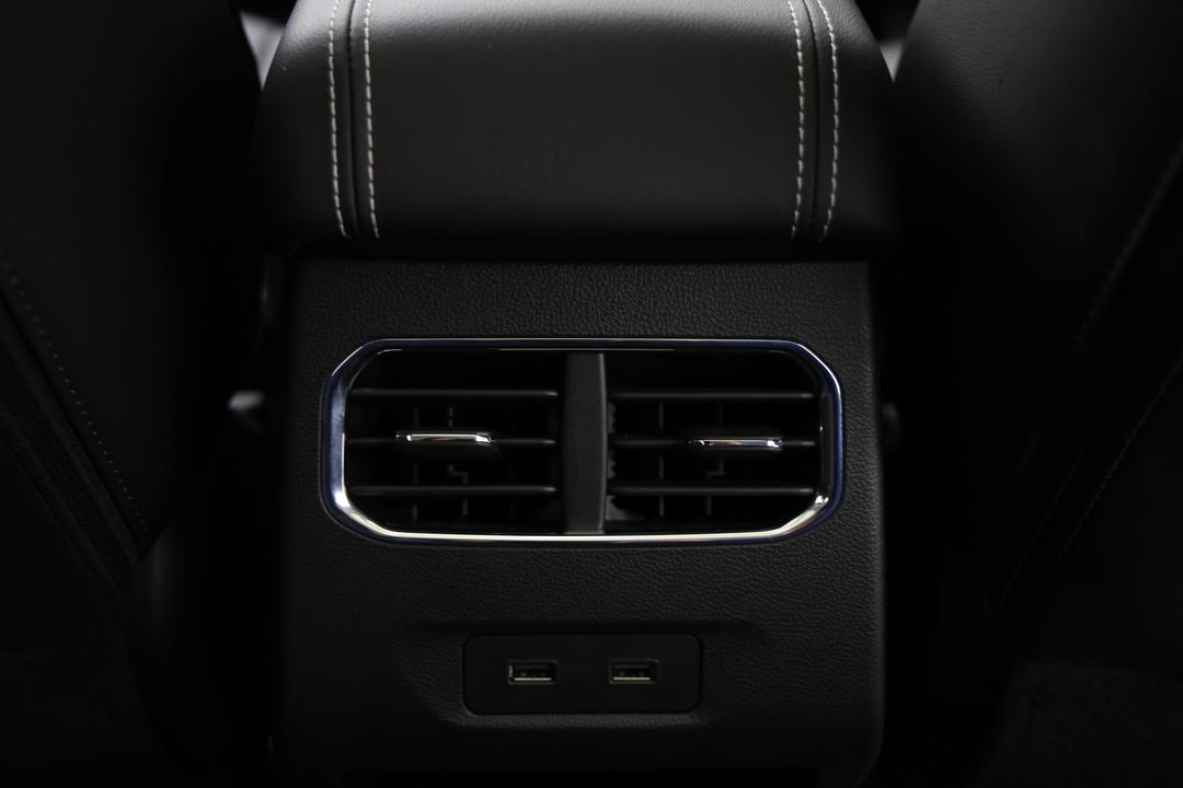 2025 GWM Haval Jolion Ultra, Automatic, 11886 km, Rear A/C Vent