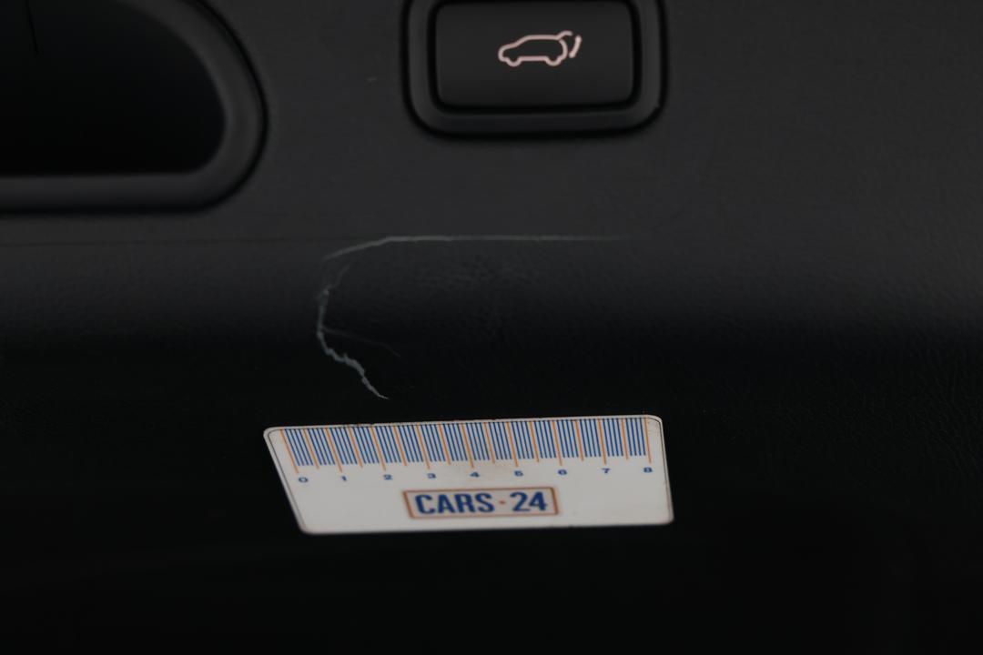 2020 Kia Sportage Sx+ (FWD), Automatic, 60238 km, Miscellaneous Interior Scratch