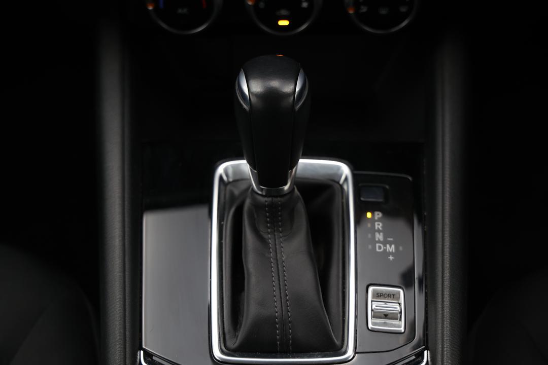 2023 Mazda CX-5 G20 Maxx (FWD), Automatic, 46734 km, Gear Lever 