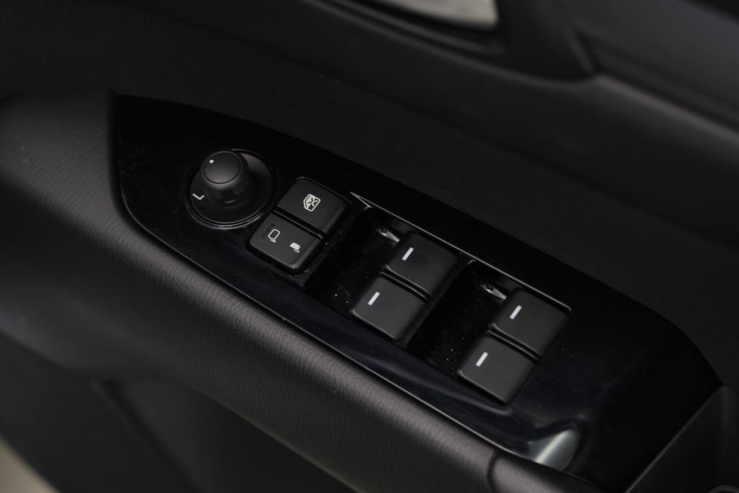 2023 Mazda CX-5 G20 Maxx (FWD), Automatic, 46734 km, Drivers Side Door Panel Controls