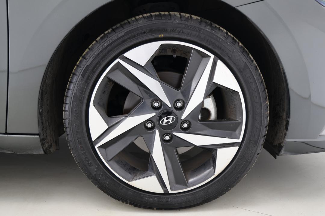 2021 Hyundai i30 Active, Automatic, 47586 km, Right Front Wheel