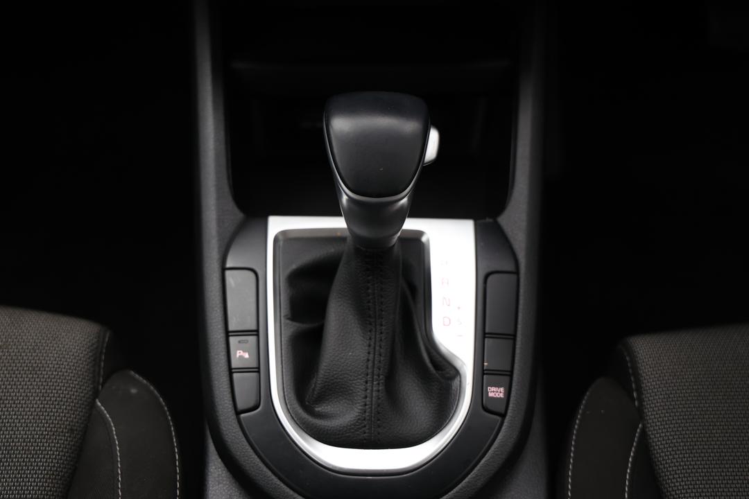 2021 Kia Cerato S, Automatic, 72502 km, Handbrake