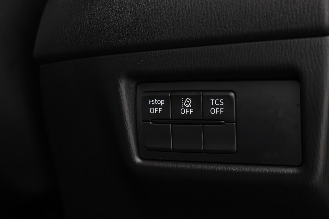 2023 Mazda CX-5 G20 Maxx (FWD), Automatic, 47275 km, Utility Switches/Buttons