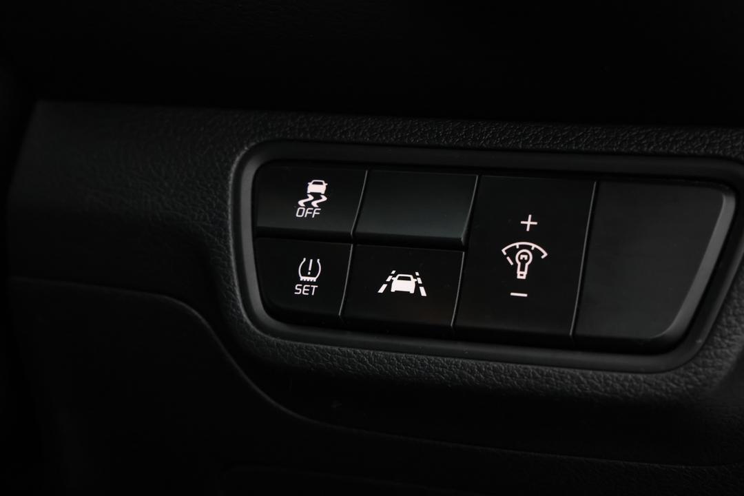 2021 Kia Cerato S, Automatic, 45140 km, Pedals and Footmat