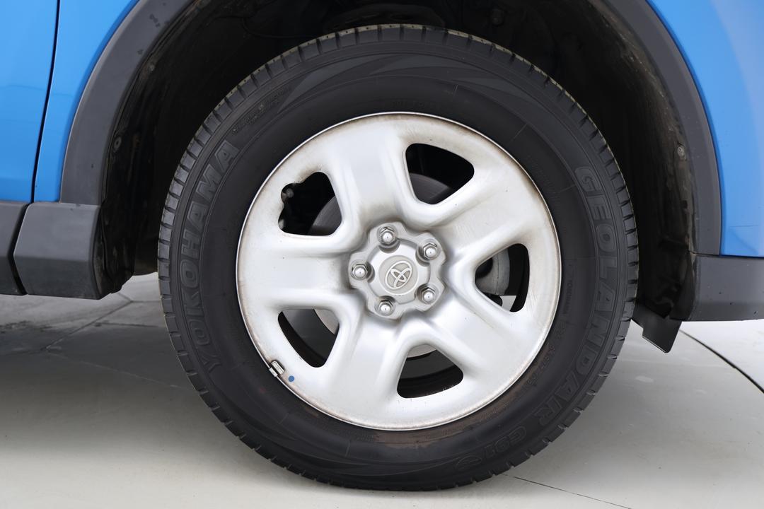 2018 Toyota RAV4 Gx (2WD), Automatic, 56565 km, Right Front Wheel