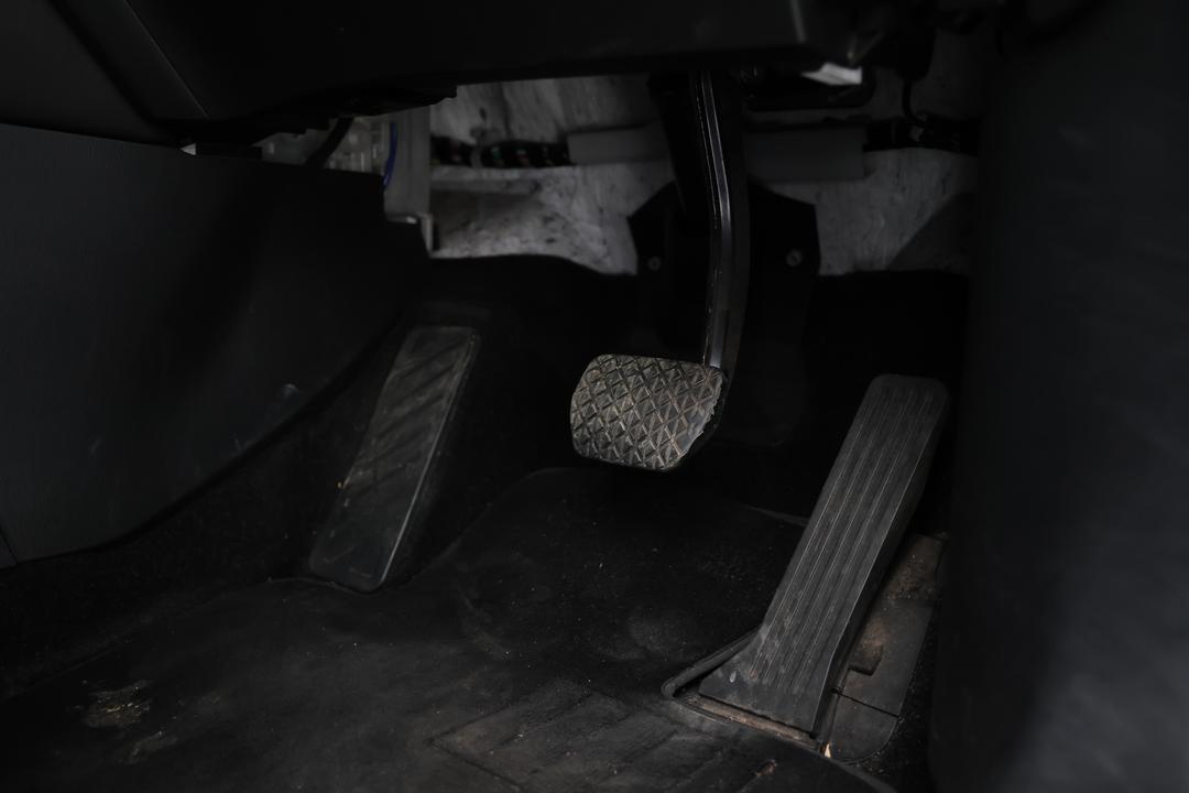 2018 Mazda CX-9 Azami (FWD), Automatic, 59091 km, Pedals and Footmat