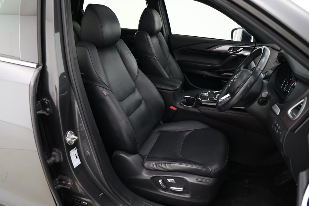 2018 Mazda CX-9 Azami (FWD), Automatic, 59091 km, Right Side Front Door Cabin View