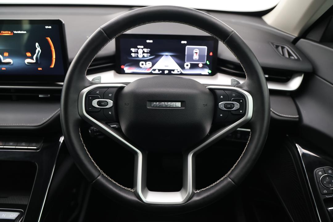 2023 GWM Haval H6 Ultra, Automatic, 22353 km, Steering Wheel Close-up