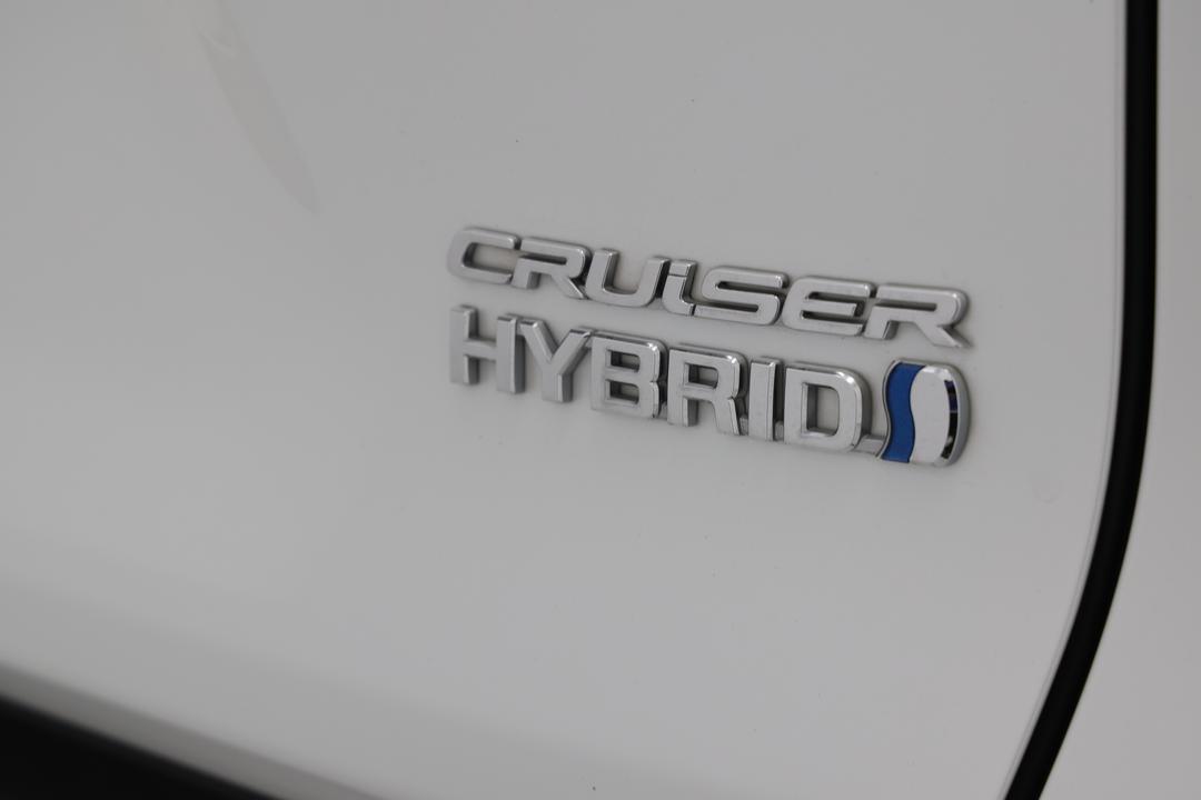 2024 Toyota RAV4 Cruiser (AWD) Hybrid, Automatic, 28354 km, Badge (Boot Right Side)