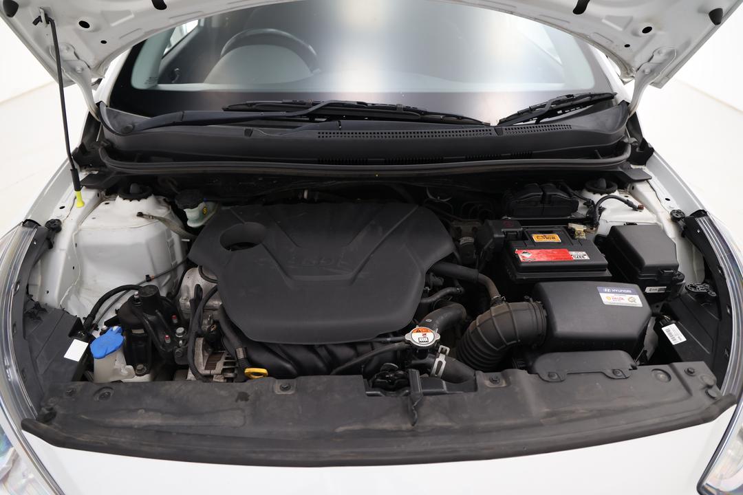 2017 Hyundai Accent Sport, Automatic, 163242 km, Open Bonnet (Engine)