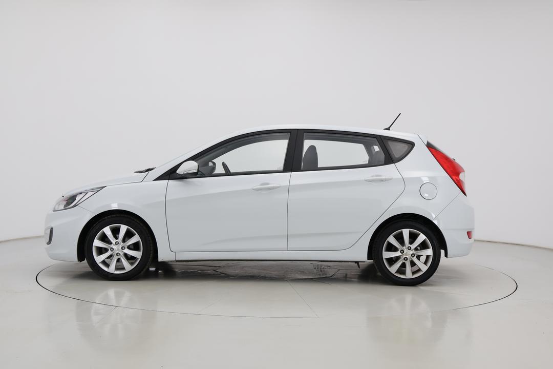 2017 Hyundai Accent Sport, Automatic, 163242 km, Left Side View