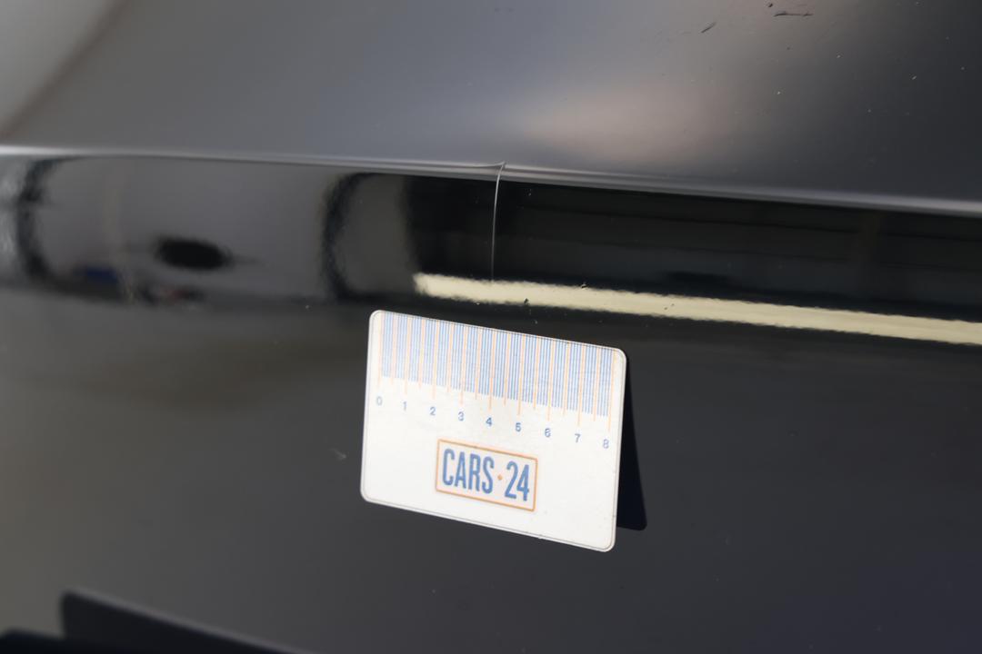 2023 Tesla Model Y Performance, Automatic, 25844 km, Boot / Tailgate Tailgate Scratch