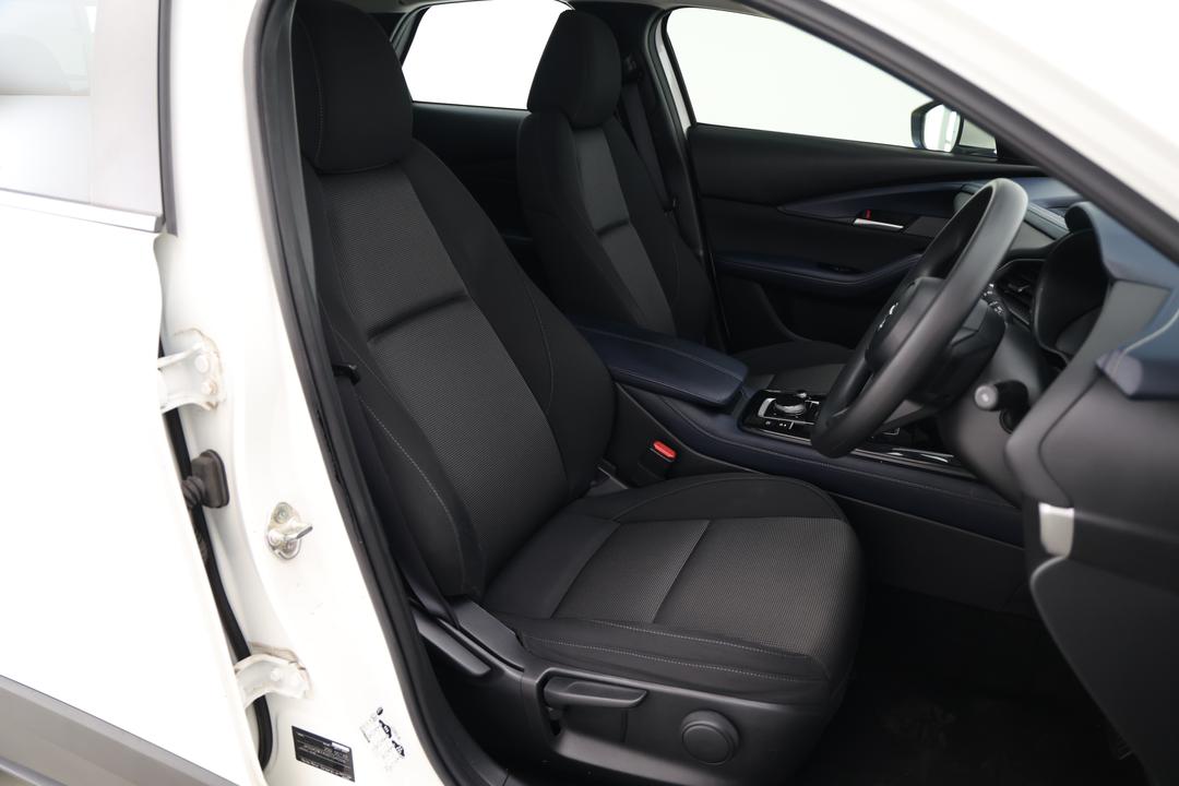 2020 Mazda CX-30 G20 Pure (FWD), Automatic, 41987 km, Right Side Front Door Cabin View