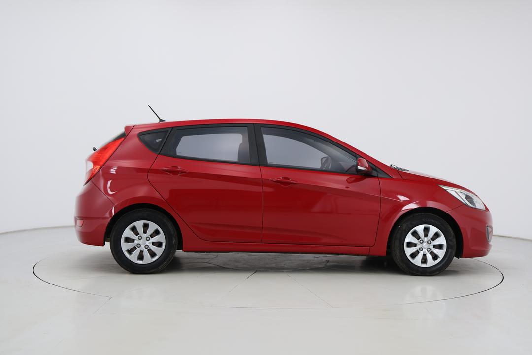2016 Hyundai Accent Active, Automatic, 49760 km, Right Side View