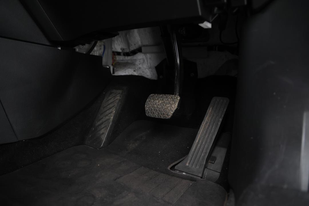 2019 Mazda CX-9 Touring (FWD), Automatic, 97632 km, Drivers Side Adjustment Panel