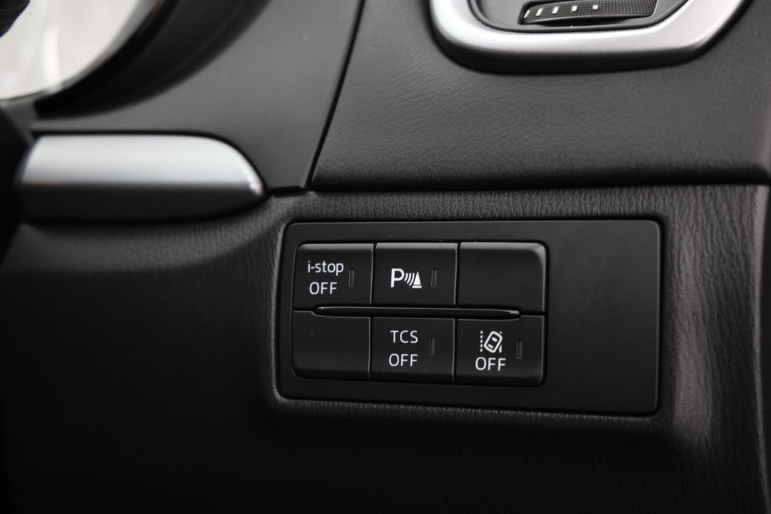 2019 Mazda CX-9 Touring (FWD), Automatic, 97632 km, Right Side Front Door Cabin View