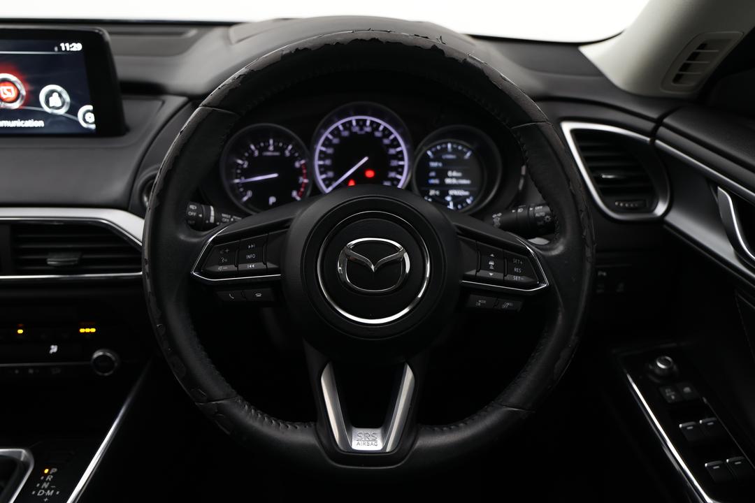 2019 Mazda CX-9 Touring (FWD), Automatic, 97632 km, Steering Wheel Close-up
