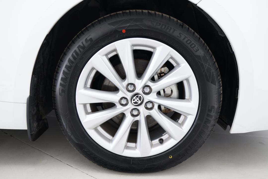 2024 Toyota Corolla Ascent Sport + Conv Pk Hybrid, Automatic, 38319 km, Right Front Wheel