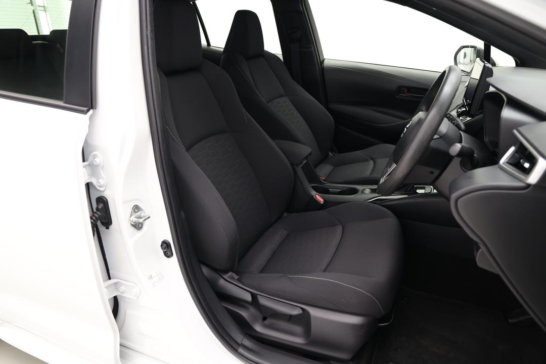 2024 Toyota Corolla Ascent Sport + Conv Pk Hybrid, Automatic, 38319 km, Right Side Front Door Cabin View