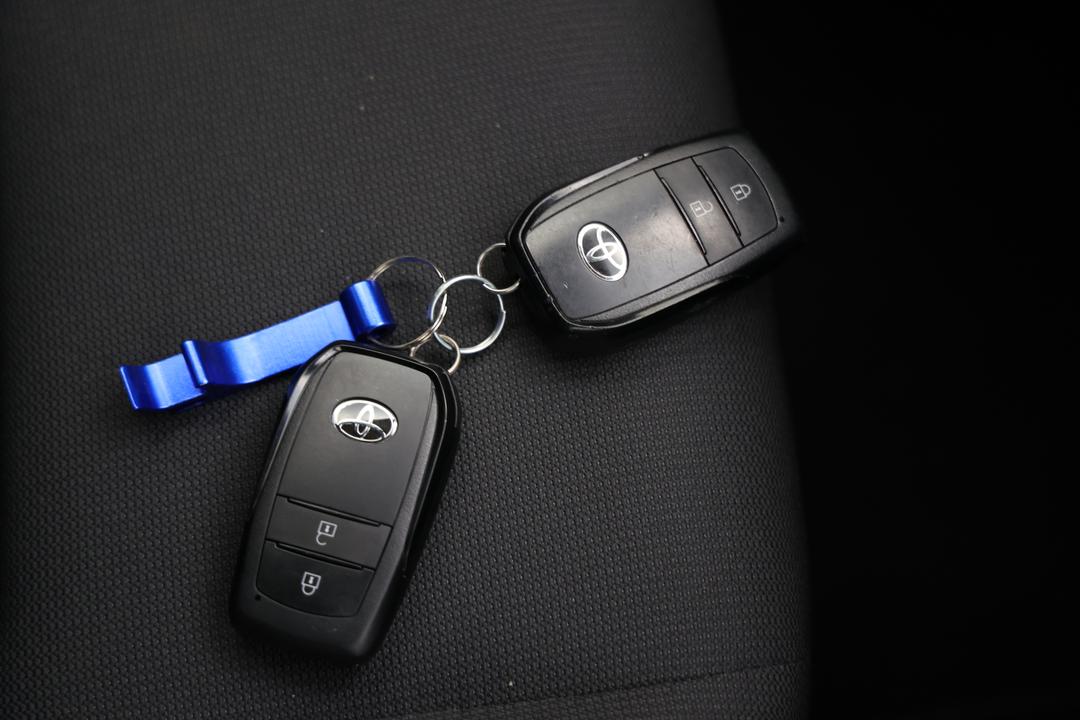 2024 Toyota Corolla Ascent Sport + Conv Pk Hybrid, Automatic, 38319 km, Key Close-up
