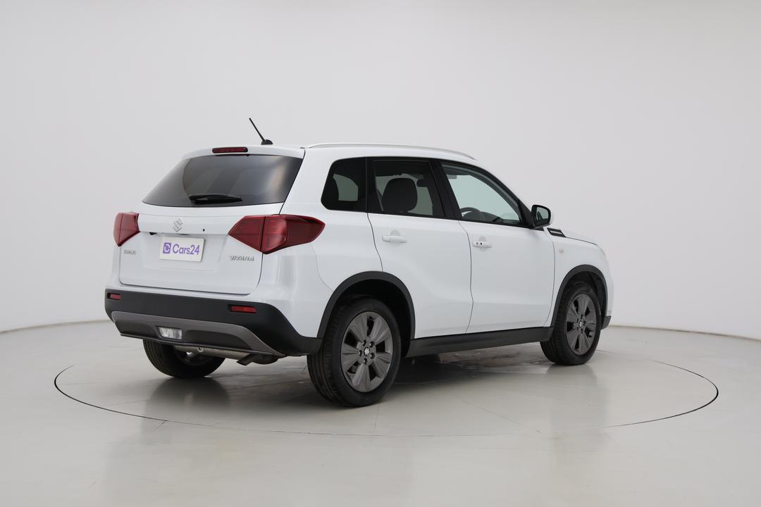 2024 Suzuki Vitara Turbo, Automatic, 34099 km, Right Back Diagonal (45- Degree) View
