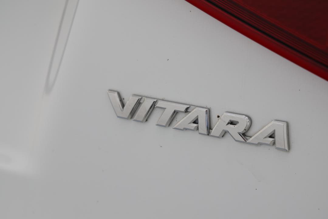 2024 Suzuki Vitara Turbo, Automatic, 34099 km, Badge (Boot Right Side)