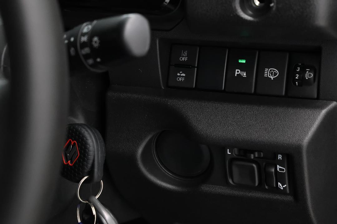 2024 Suzuki Jimny Xl, Automatic, 18375 km, Utility Switches/Buttons