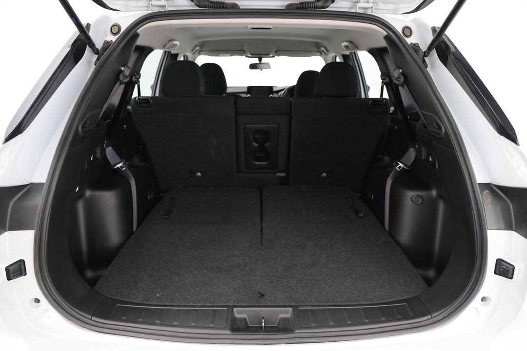 2024 Mitsubishi Outlander Es 5 Seat (2WD), Automatic, 26840 km, Boot Inside View