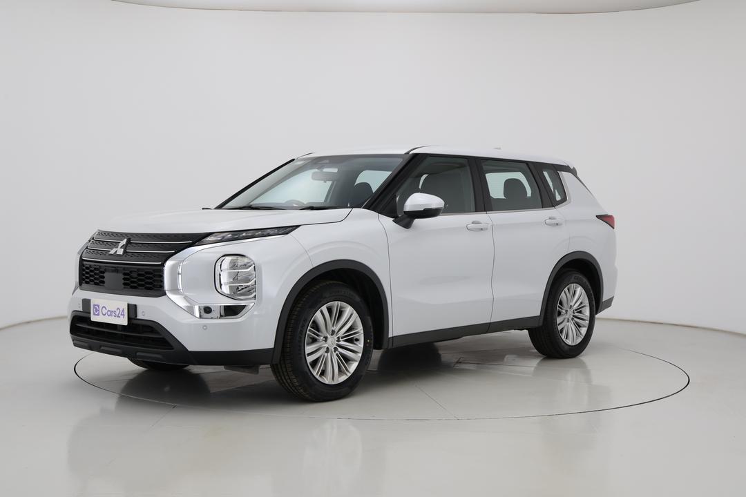 2024 Mitsubishi Outlander Es 5 Seat (2WD), Automatic, 26840 km, Left Front Diagonal (45- Degree) View