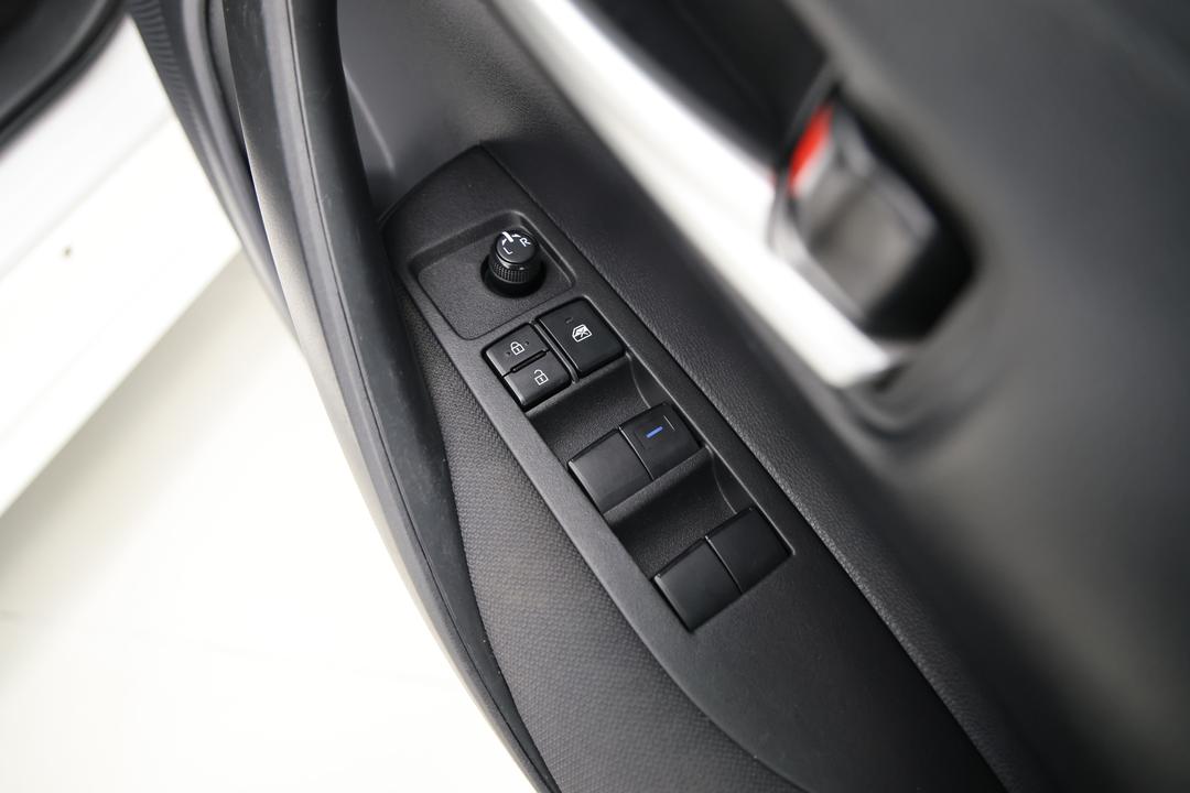 2022 Toyota Corolla Ascent Sport, Automatic, 74626 km, Pedals and Footmat